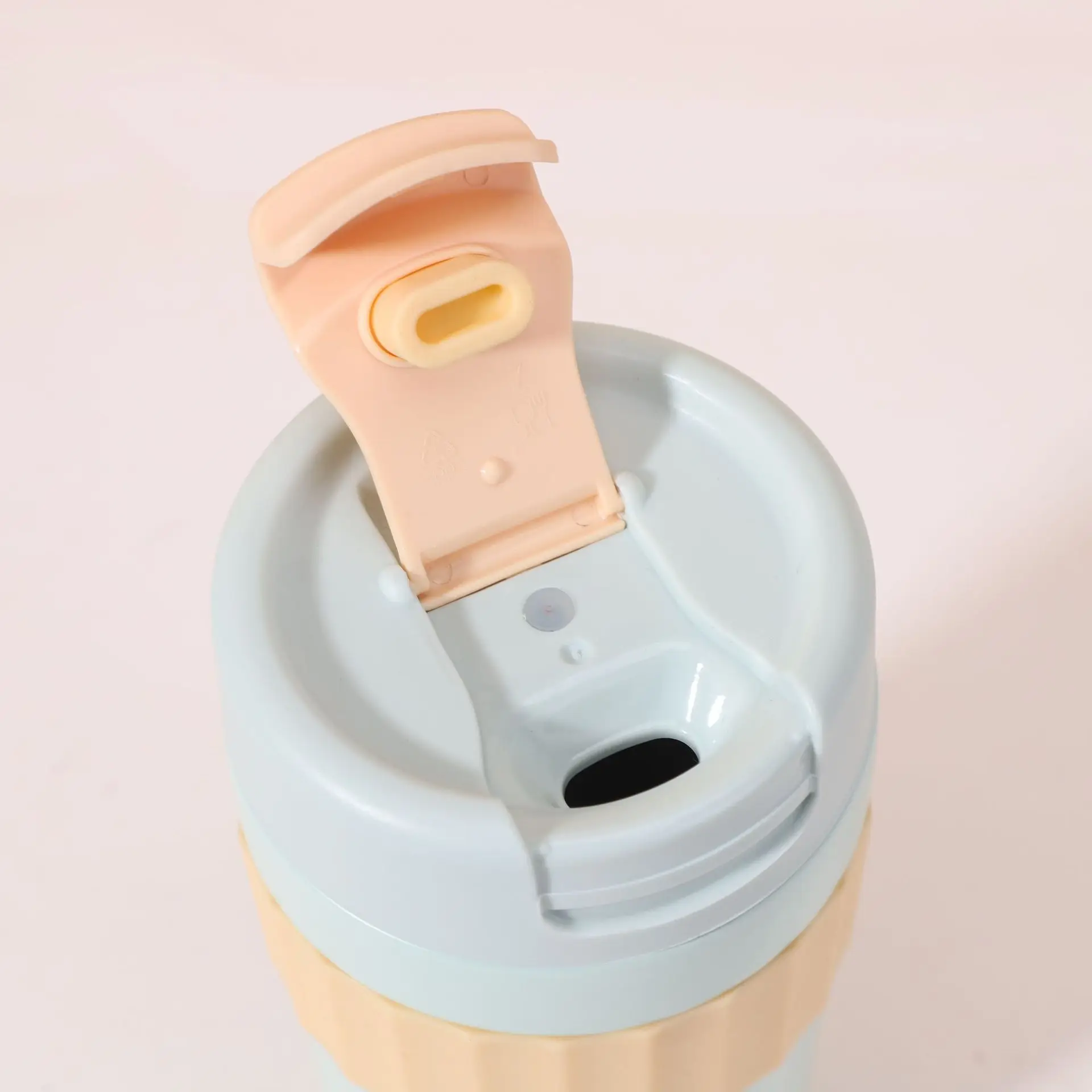 Reusable Insulated Tumblers with Lid 500ML Leak Proof Travel Coffee Mug Stainless Steel Vacuum Cup - Image 3